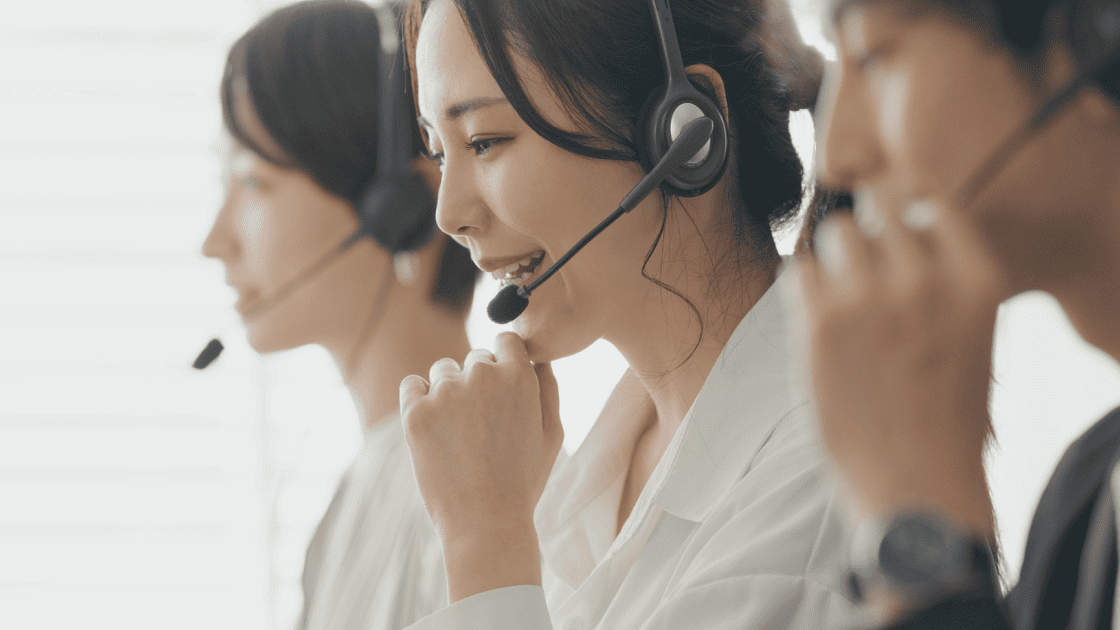 セキュリティ機器のトラブルに24時間365日対応する、保守専用コールセンターと全国サポート体制